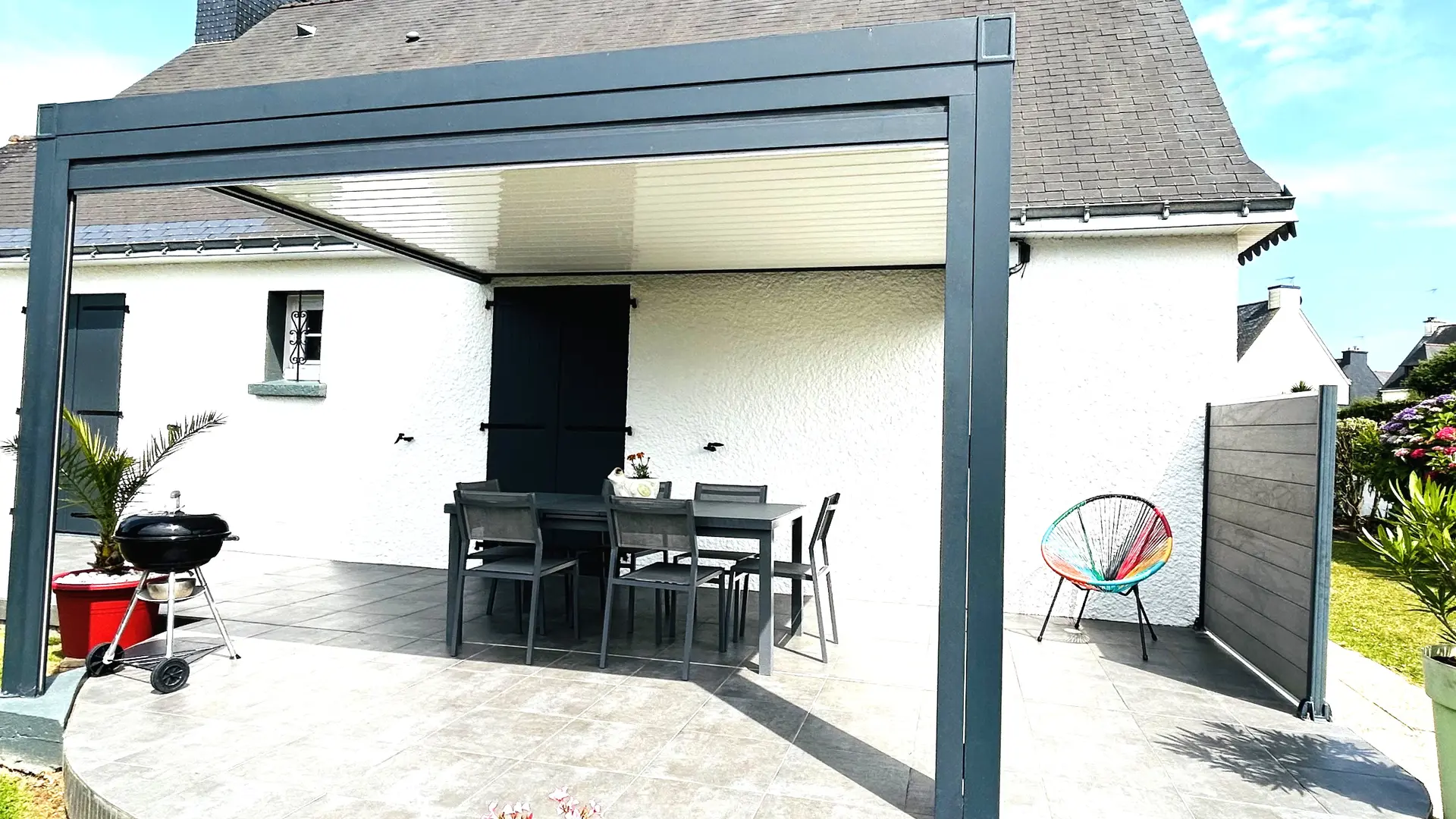 Terrasse avec pergola