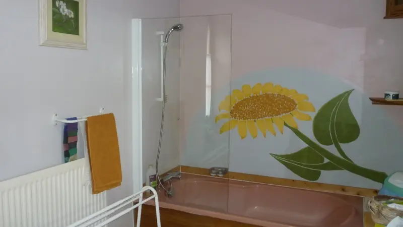 Terre Compagne - chambre a l'etage de la maison Salle de bain