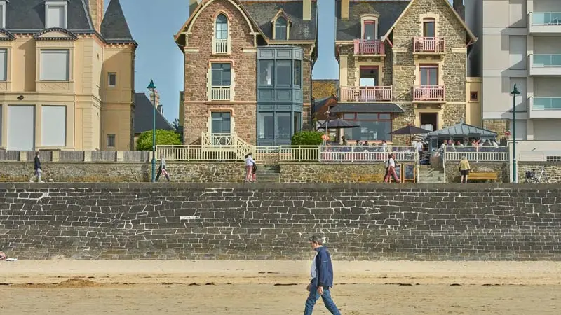 Hôtel - restaurant les Charmettes