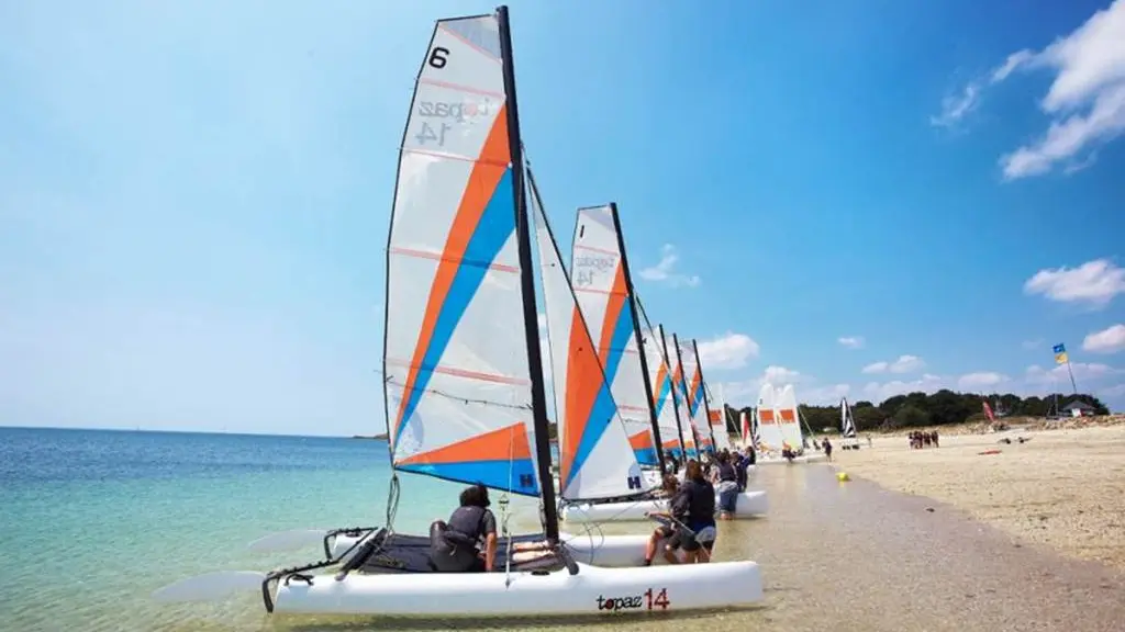 Bateaux-Ecole-de-Voile-du-Fogeo-Arzon-Presqu'île-de-Rhuys-Golfe-du-Morbihan-Bretagne sud