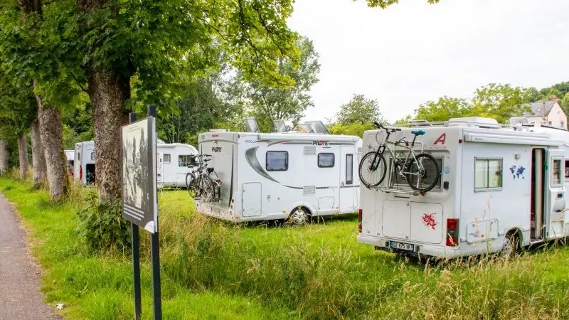 Aire - service - stationnement - Josselin - Brocéliande - Morbihan - Bretagne