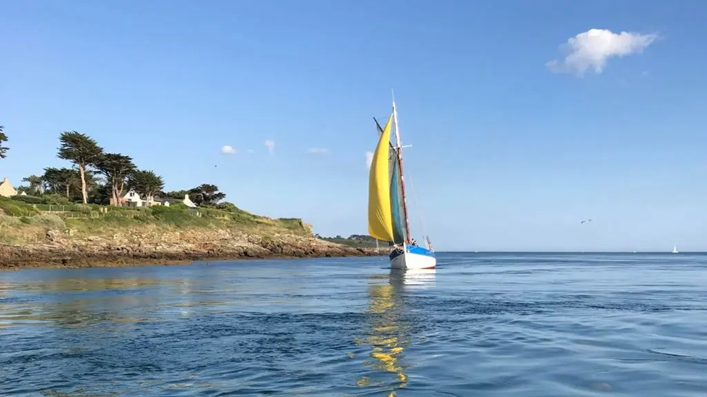 Clévacances - Meublé 056MS000350 - APPARTEMENT REFAIT A NEUF, EN REZ DE JARDIN DEVANT LES BATEAUX - ARZON - GOLFE DU MORBIHAN - Arzon - Morbihan Bretagne Sud