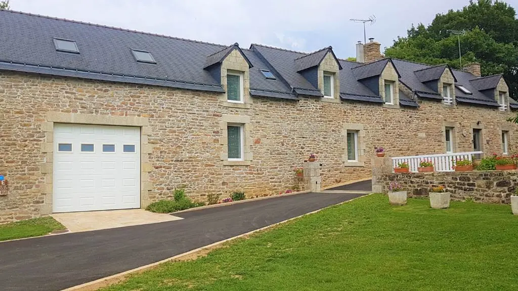 Clévacances - Meublé 056MS000052 - Gîte Elven près du Golfe du Morbihan accès aux personnes à mobilité réduite - Elven - Morbihan Bretagne Sud