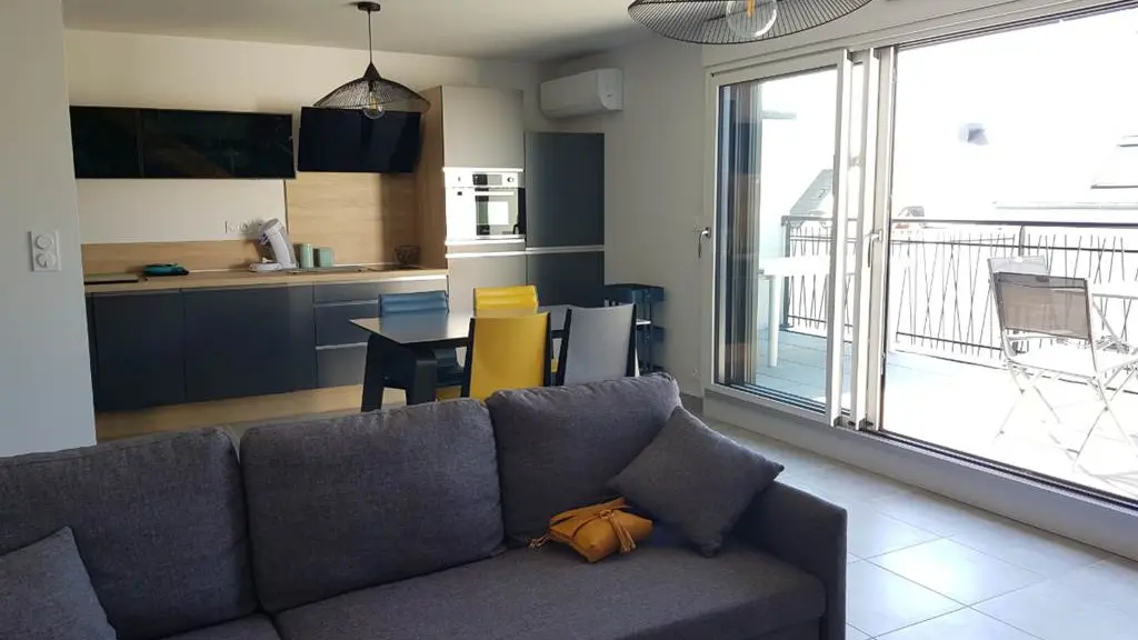 Clévacances - Meublé 056MS000155 - Appartement neuf, tout confort, à 300 m des plages et du bourg - Damgan - Morbihan Bretagne Sud