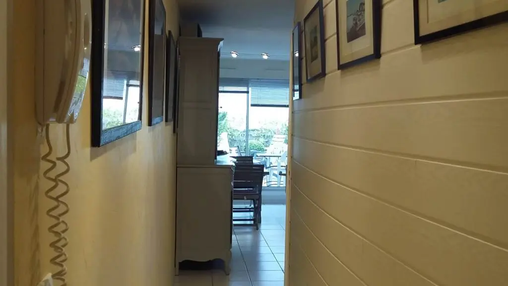 Clévacances - Meublé 56MS0153 - Appartement T2 port de plaisance du Kernevel - Larmor-Plage - Morbihan Bretagne Sud