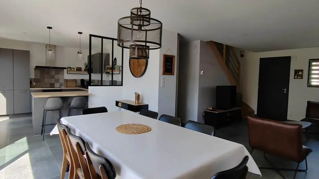 Clévacances - Meublé 056MS000240 - Presqu’ile de Rhuys, maison neuve tout confort, SPA, plage à 700m - Le Tour-du-Parc - Morbihan Bretagne Sud