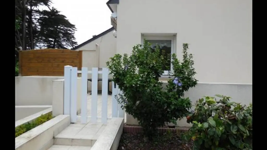 Clévacances - Meublé 056MS000325 - Maison mitoyenne les Camélias proche des plages, ports de plaisance et Golfe du Morbihan. - Arzon - Morbihan Bretagne Sud