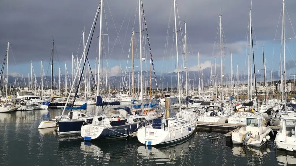 Clévacances - Meublé 56MS1140 - Appartement  Port du Crouesty -  Arzon 46m2 - 2 chambres - 200m des plages proche des sentiers côtiers - Arzon - Morbihan Bretagne Sud