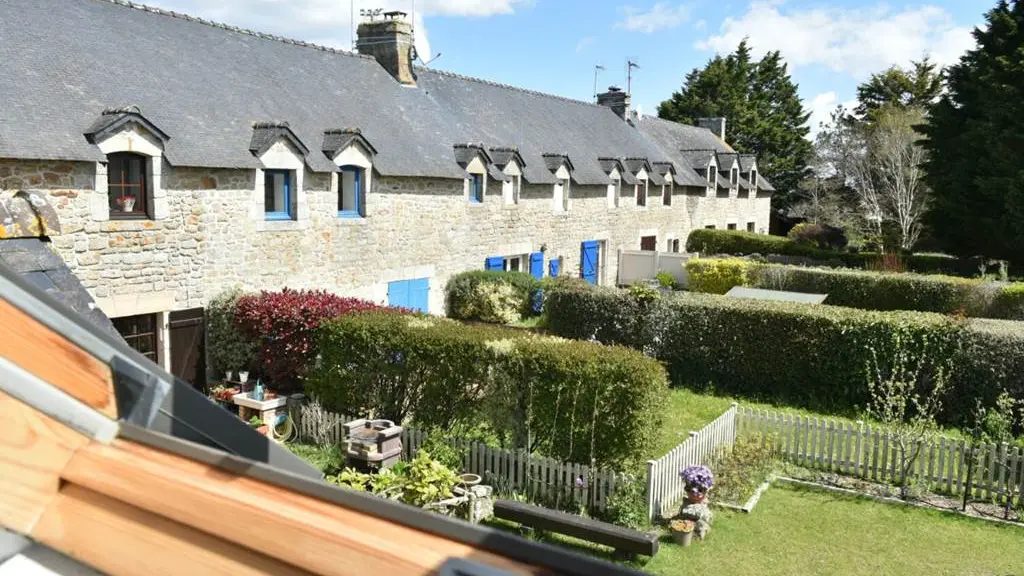 Clévacances - Meublé 56MS0142 - Longère rénovée tout confort à 500m des plages en Bretagne sud - Larmor-Plage - Morbihan Bretagne Sud