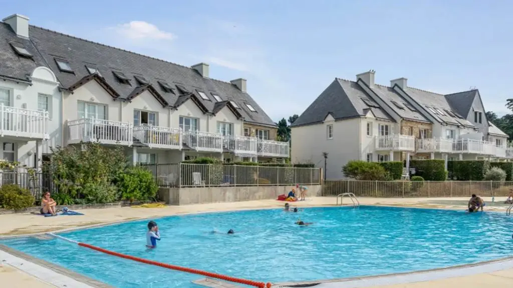 Clévacances - Meublé 056MS000350 - APPARTEMENT REFAIT A NEUF, EN REZ DE JARDIN DEVANT LES BATEAUX - ARZON - GOLFE DU MORBIHAN - Arzon - Morbihan Bretagne Sud