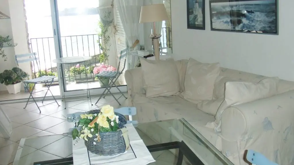 Clévacances - Meublé 056MS000081 - Appartement de charme sur mer et plage PRESQU'ILE DE RHUYS - Arzon - Morbihan Bretagne Sud