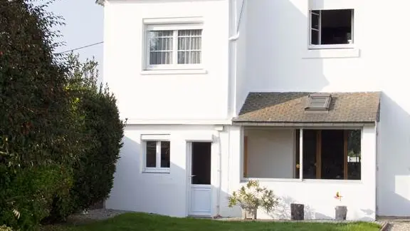 façade-le-pluart-locmariaquer-morbihan-bretane-sud