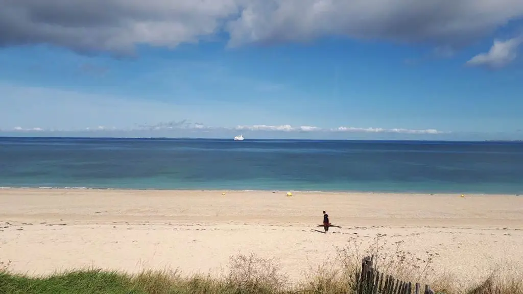 Clévacances - Meublé 56MS1416 - Maison tout confort à 700m de la plage vue mer - Locmaria - Morbihan Bretagne Sud