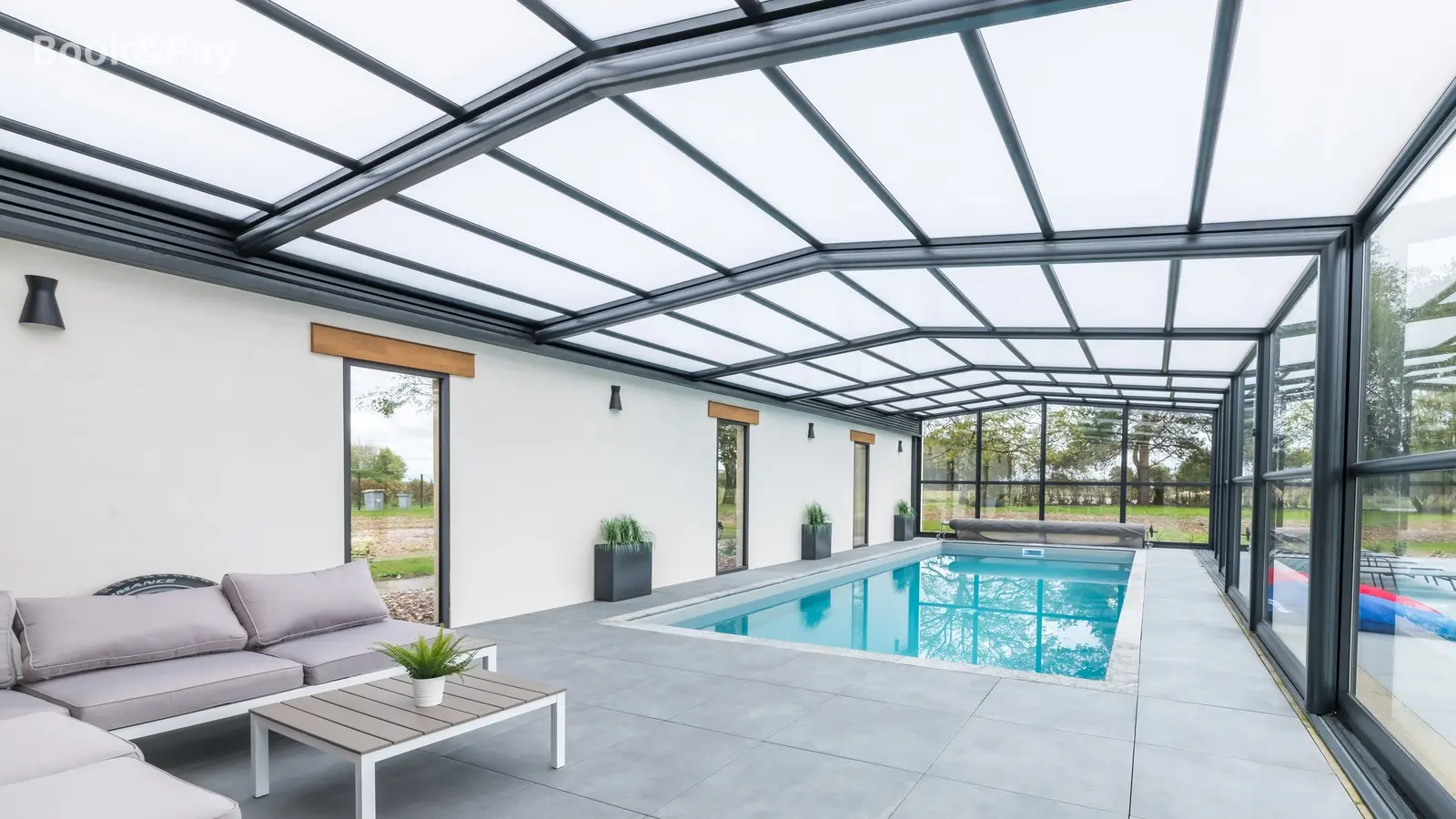 Gîte de la Brousse de Coganne_piscine_vue5
