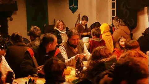 camp du dragon repas auberge