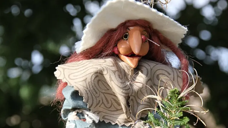 artisanat_sorcières-de-broceliande_Tréhorenteuc_DestinationBroceliande