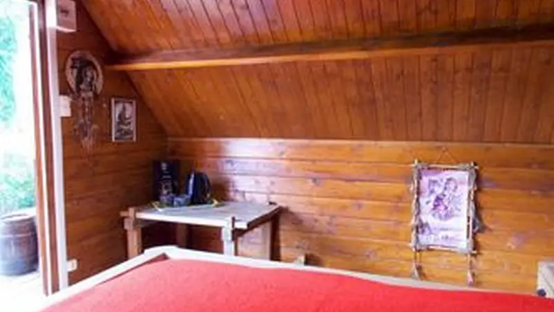 cabane-pionnier---camping-d-aleth 3 Brocéliande