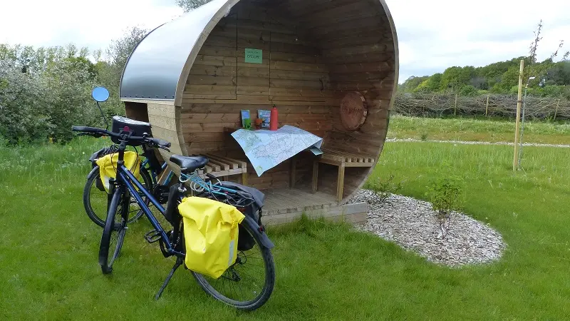 cabane étape - itinérance - l'oust'ellerie - Montertelot - Morbihan - vélodyssée