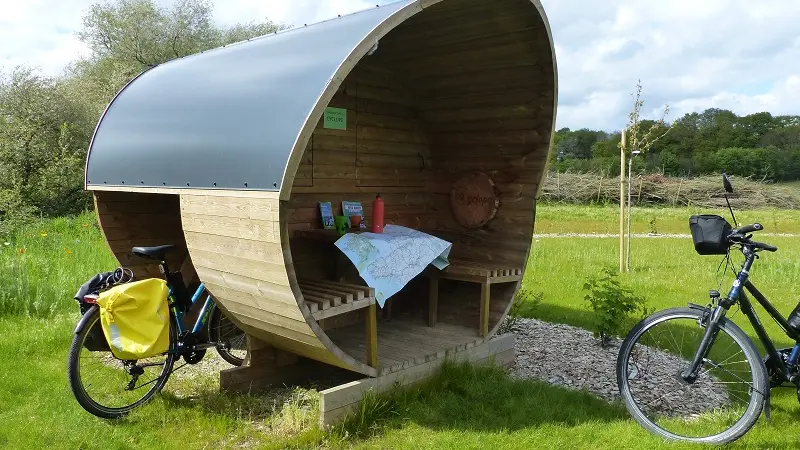 cabane étape - itinérance - l'oust'ellerie - Montertelot - Morbihan - vélodyssée