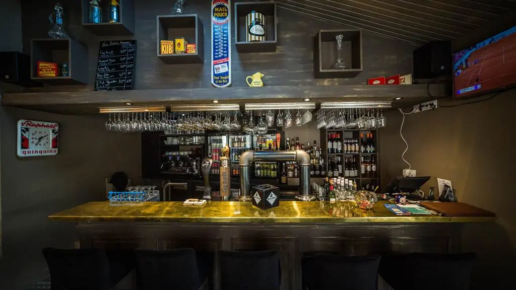 CDEBistroRestoPlouharnel2