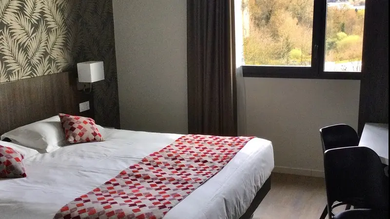 brit hotel L'Hippodrome - chambre - Ploërmel - Morbihan -  Bretagne