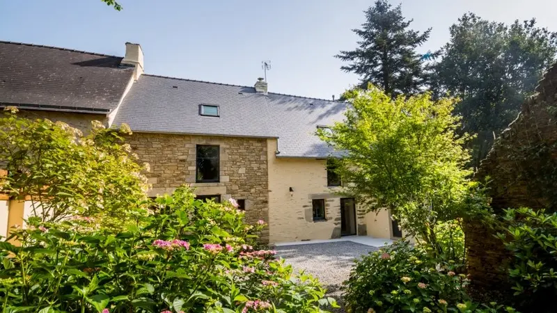 Gîte-Les-Hortensias-du-haut-bois-Taupont-Brocéliande-Morbihan-Bretagne
