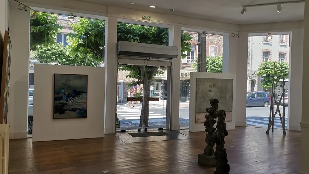 galerie-bernard-dinard-hall-4