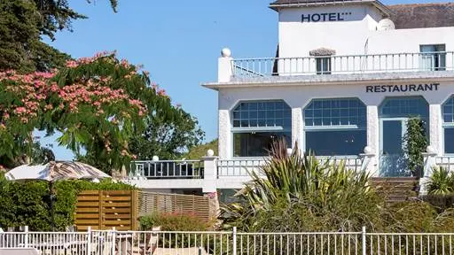 Hôtel Restaurant Spa du Tumulus - Extérieur