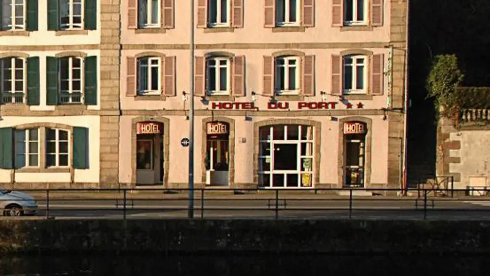 Hôtel du Port