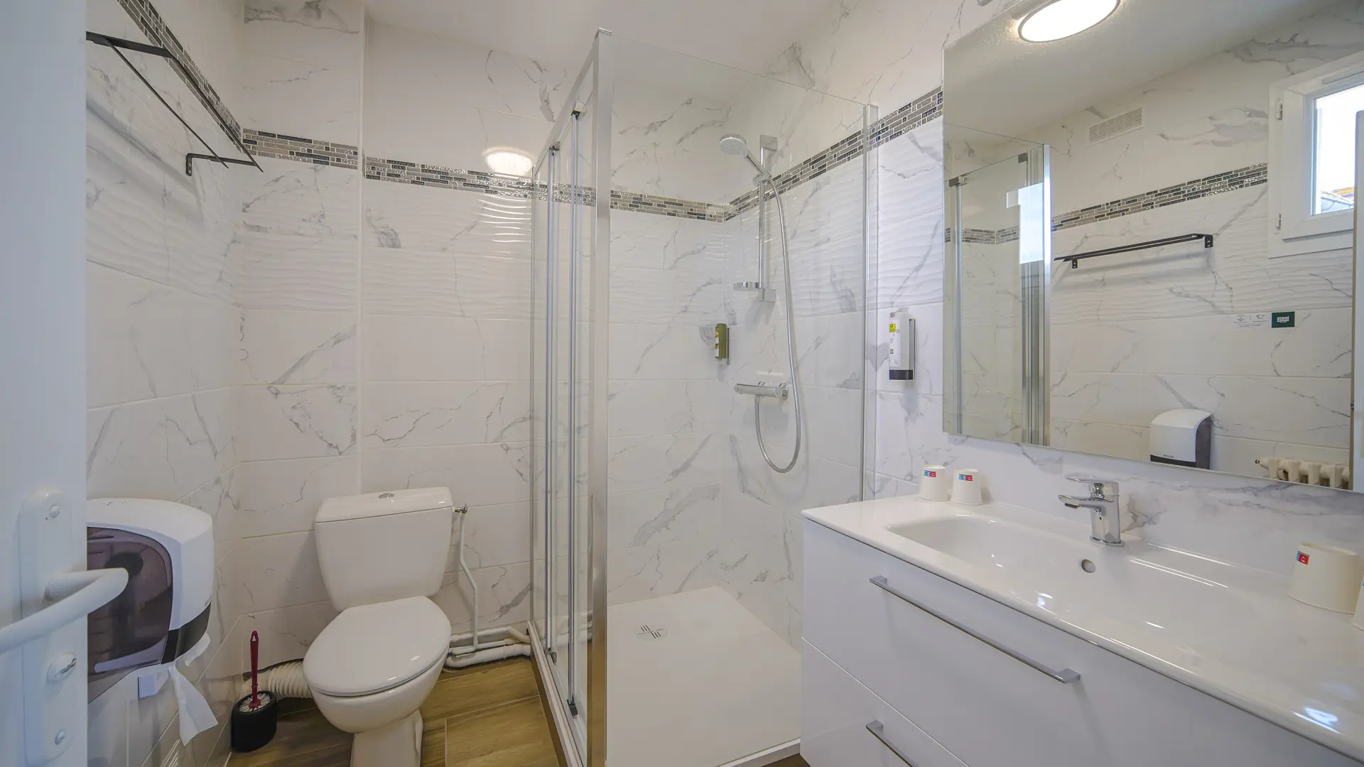 Hôtel-restaurant le Bretagne Le Vivier-sur-Mer