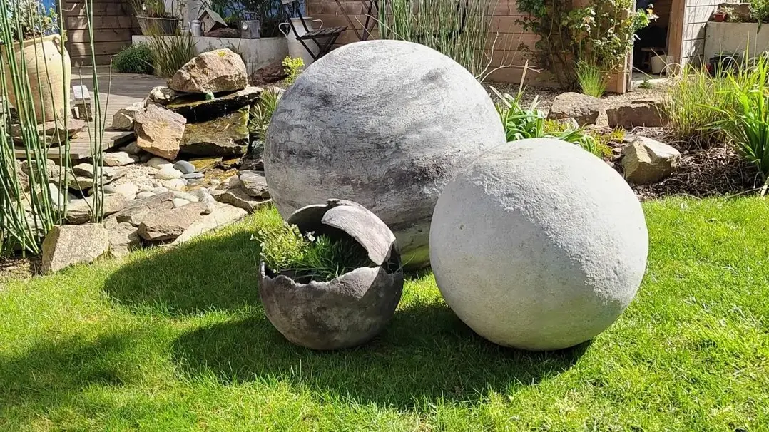 jpgBOULE BÉTON