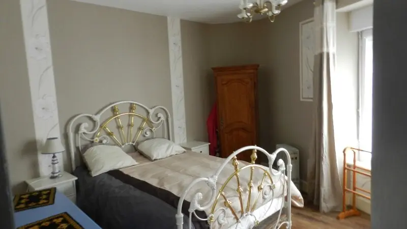 Location - Les Doris Coté cour - Cancale