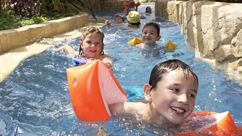 Castels Camping des Ormes, Domaine & Resort