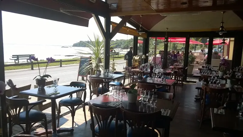 les pieds dans l'eau redi 12