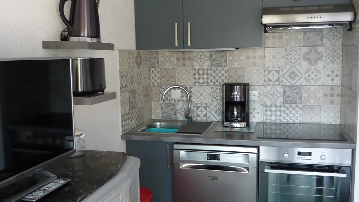 locatif-particulier-residence-de-kerlois-Carnac- coin-cuisine