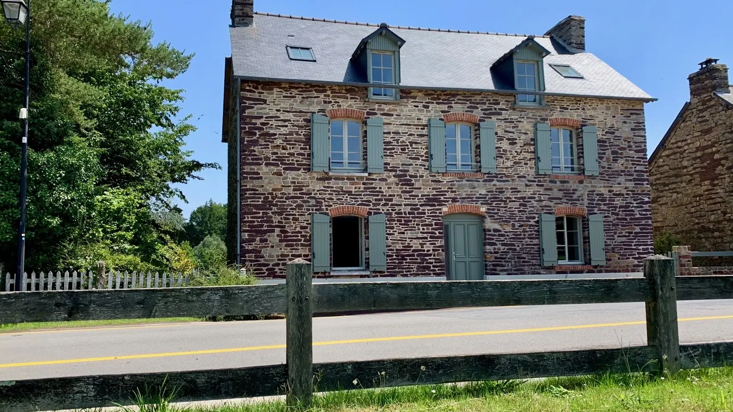 maison-des-legendes-paimpont---1-3