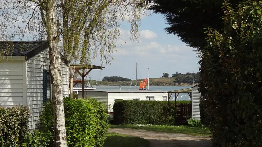 Vue-Camping-Le-Bilouris-Arzon-Presqu'île-de-Rhuys-Golfe-du-Morbihan-Bretagne sud