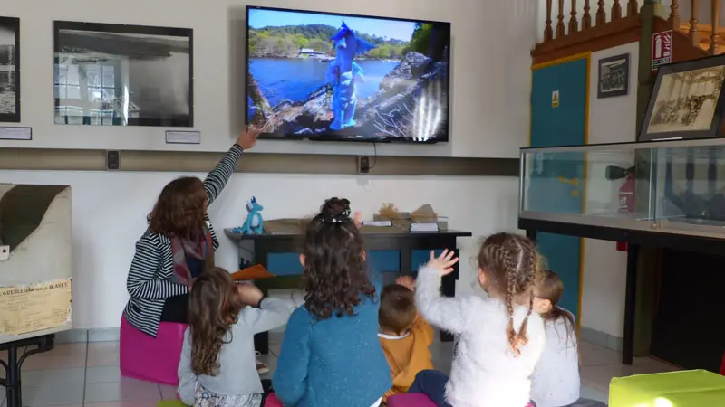 Électrothèque du lac de Guerlédan - Musée de l'Électricité