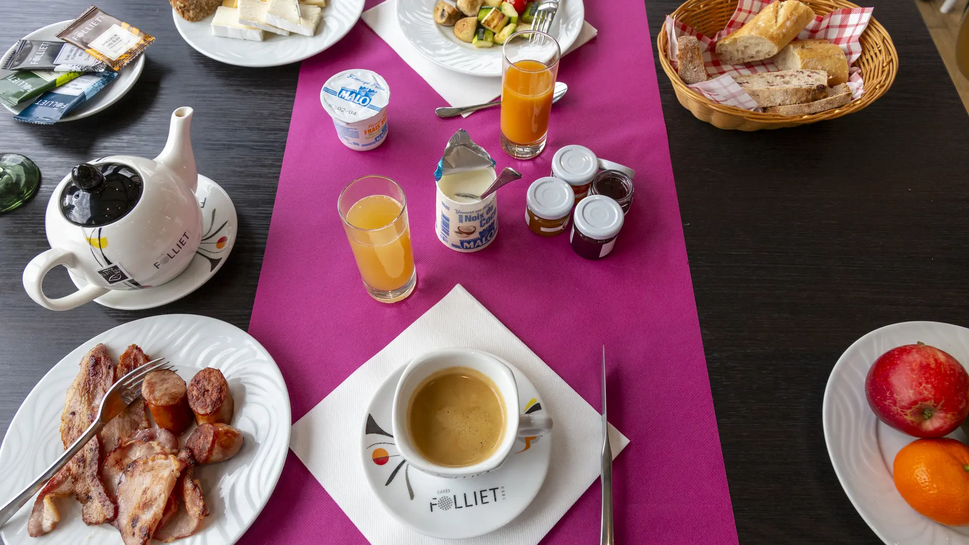 Petit-déjeuner Château du Colombier