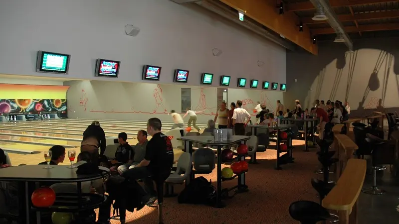 bowling - pistes et bar - Ploërmel - Morbihan