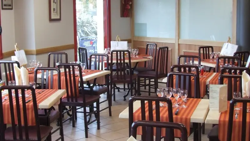 restaurant au p'tit paris - gourhel - broceliande - bretagne