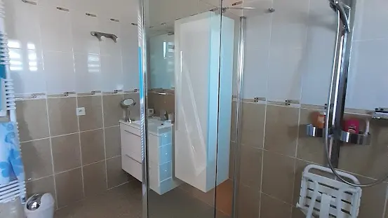 Chambres d'hôtes les Hortensias - St Jean la Poterie