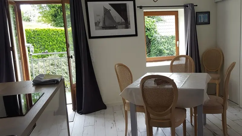 Gîte-Les Azalés-Ploërmel-Brocéliande-Bretagne
