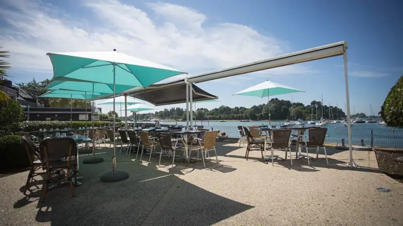 Hôtel-Restaurant Best Western Le Roof