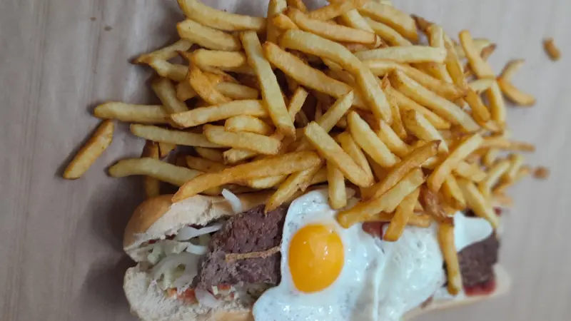 La baraque de Gwen - 800x600 - Le Pontet d'Eyrans