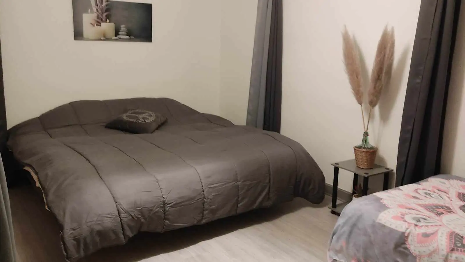 Chambre HARMONY lit king size ( 2 lits 90 )