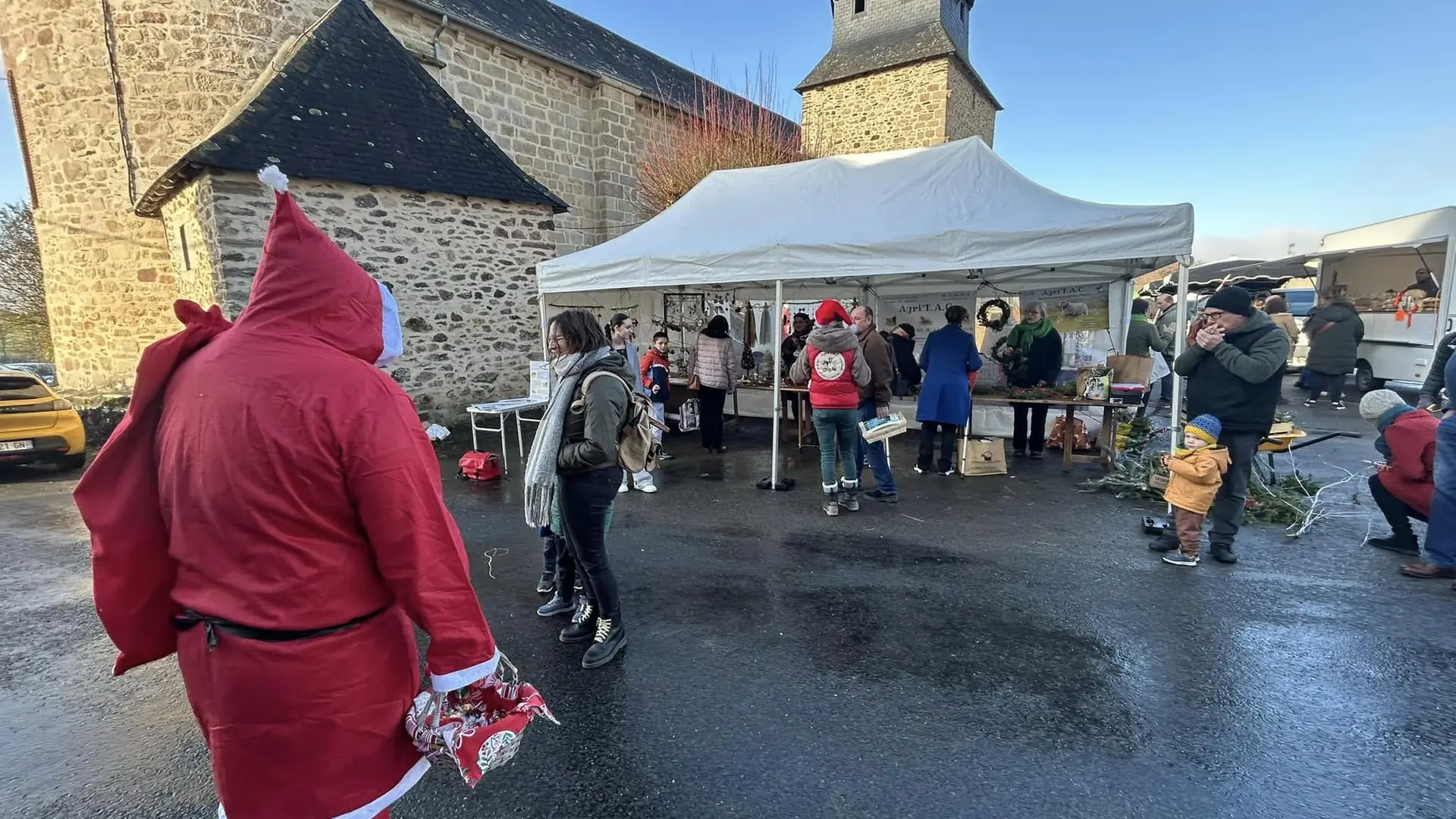 marché noël st genest