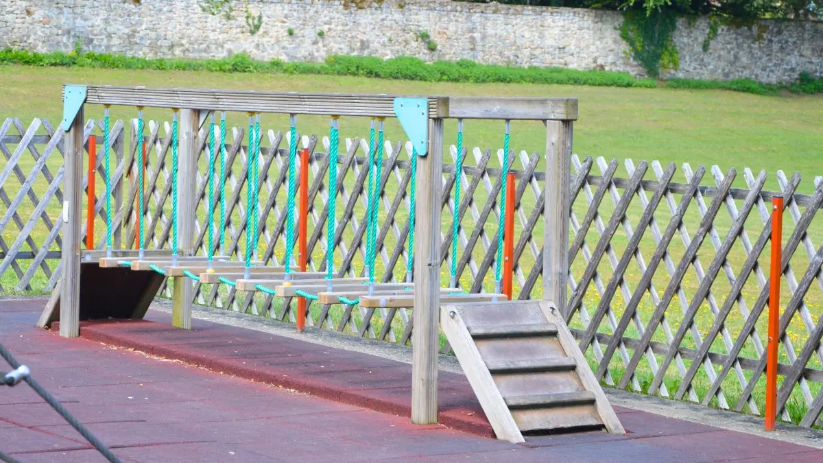 Aire de jeux pour enfants - Les Cars