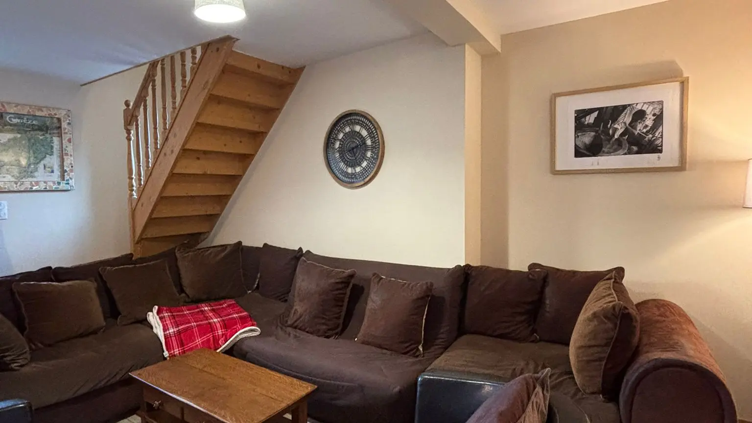 585874609_122094292347136562_588361414480855216_n