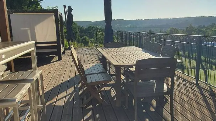 638d4a60-20a0-4c5c-a01a-19f19f9913b0